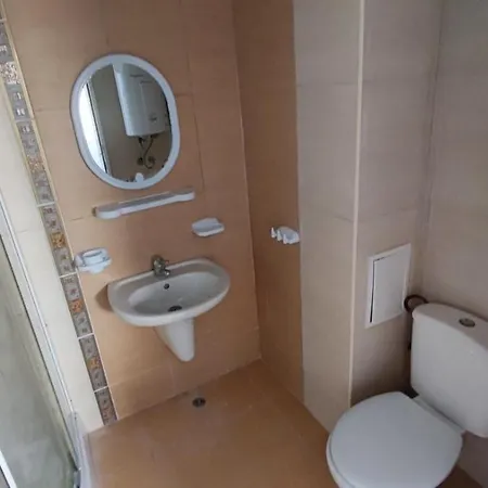 Apartment At 5 Minutes From The Yacht Port With A Sea View * Sweti Wlas