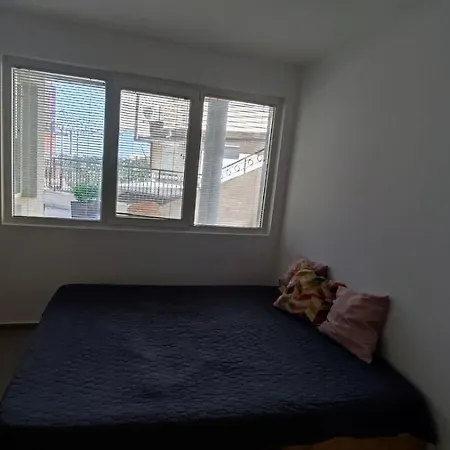 Apartment At 5 Minutes From The Yacht Port With A Sea View Apartment *